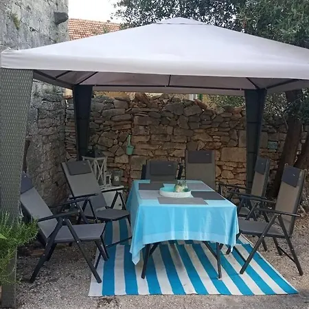 Holiday home Charming Stone House Cvetek